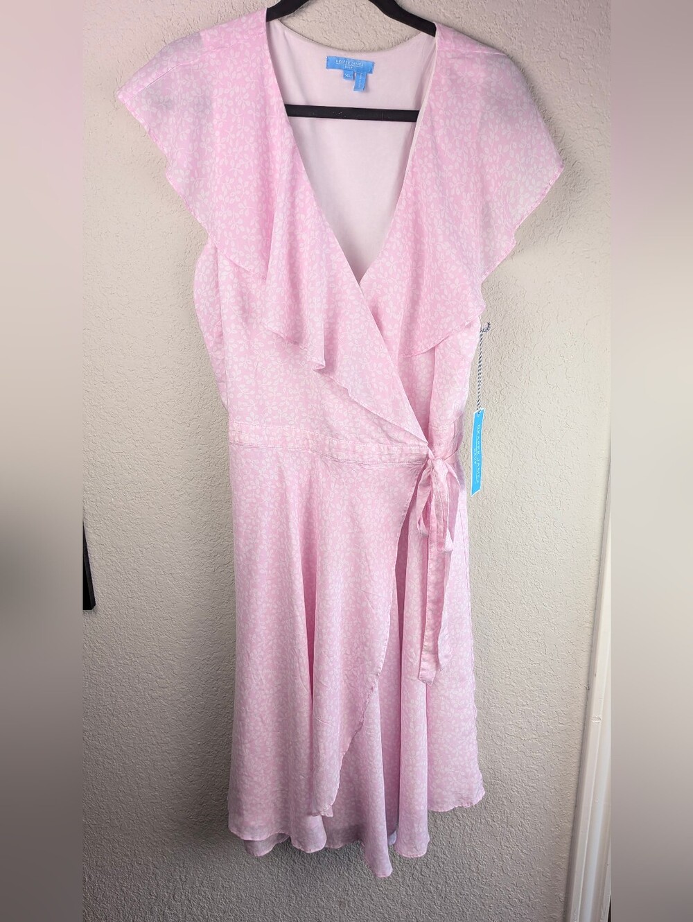 NWT Draper James RSVP Wrap Dress Sleeveless XL Pink White Floral Lined Flounce